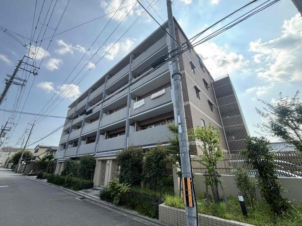 プレサンス京大前