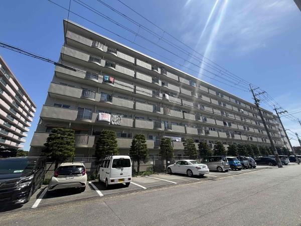 吉祥院ガーデンハイツC棟