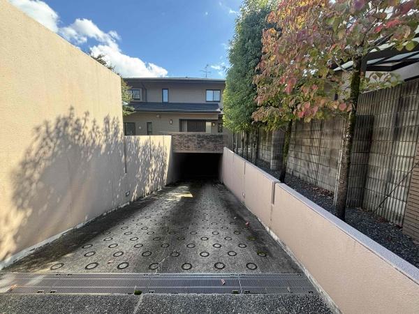 京都市右京区宇多野福王子町の中古一戸建て