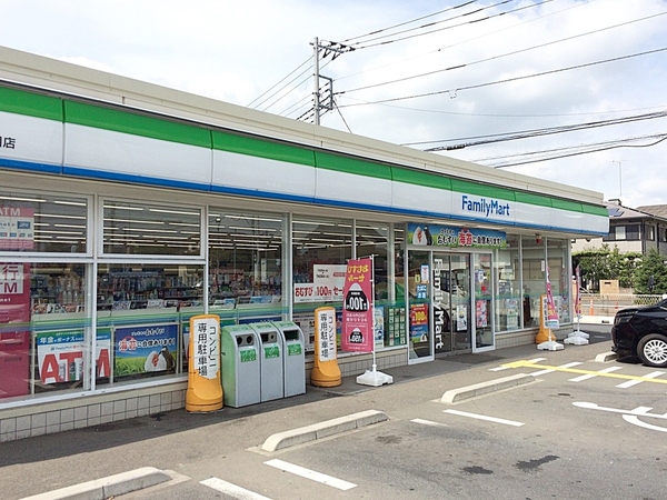 ふじみ野市新駒林3丁目の中古一戸建て(ファミリーマートふじみ野新駒林二丁目店)