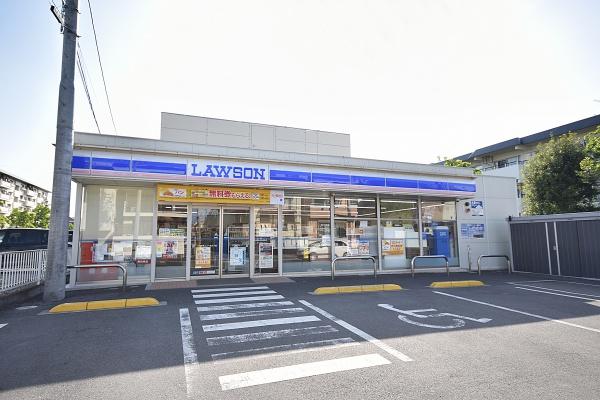志木ニュータウン南の森壱番街 6号棟(ローソン志木ニュータウン店)