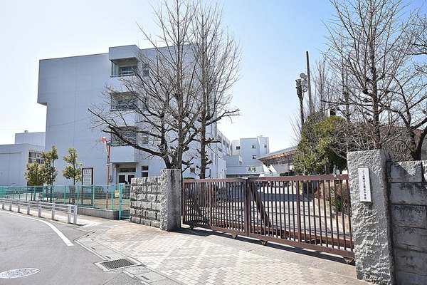 ふじみ野市元福岡2丁目の中古一戸建て(ふじみ野市立葦原中学校)