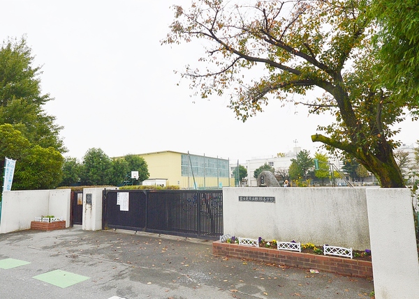 富士見市羽沢1丁目の中古一戸建て(富士見市立勝瀬小学校)
