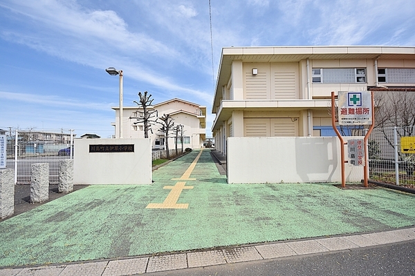 比企郡川島町大字伊草の中古一戸建て(川島町立伊草小学校)