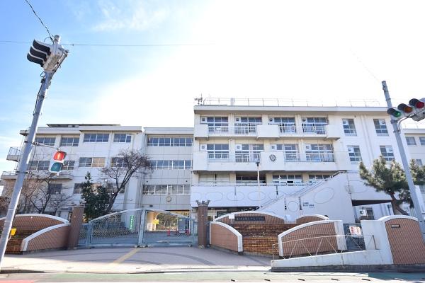 パークスクエア浦和埼大通り(さいたま市立中島小学校)