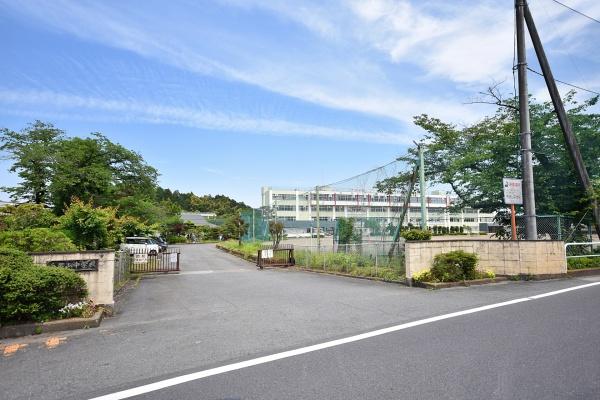 入間郡毛呂山町大字小田谷の中古一戸建て(毛呂山町立毛呂山中学校)
