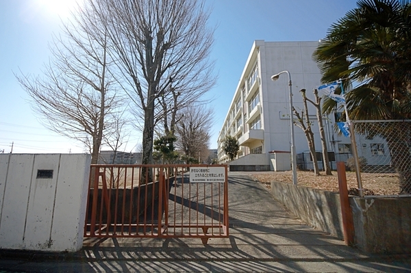 川越市広谷新町の中古一戸建て(鶴ヶ島市立富士見中学校)