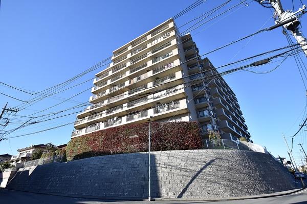 ファミール川越