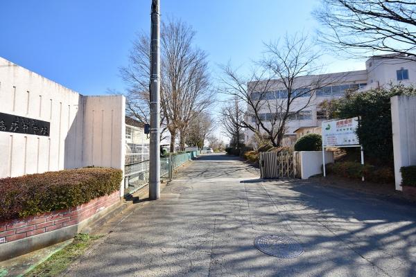 日高市大字高萩の土地(日高市立高萩中学校)