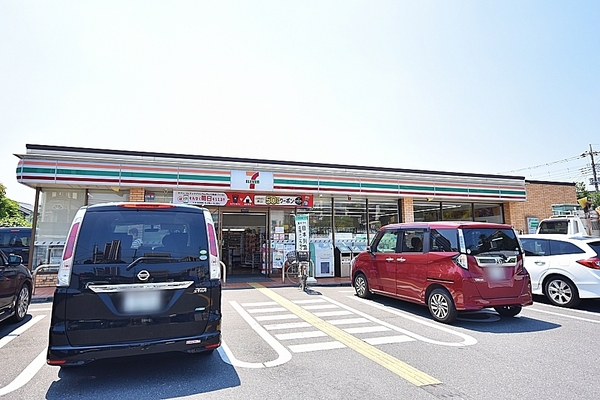 埼玉県川越市今成2丁目3号棟　新築戸建(セブンイレブン川越月吉町店)