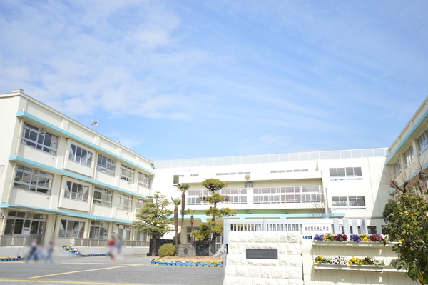 シーズウィッシュ志木(志木市立志木第二小学校)