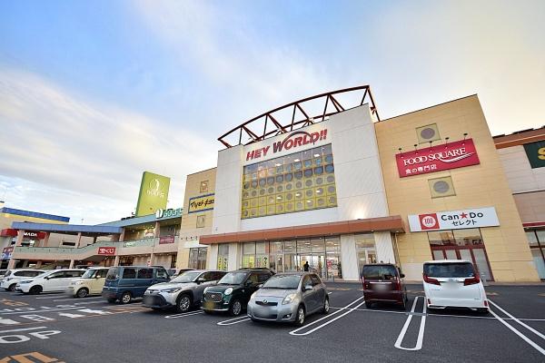 鴻巣市小松３丁目の中古一戸建て(HEYWORLD)