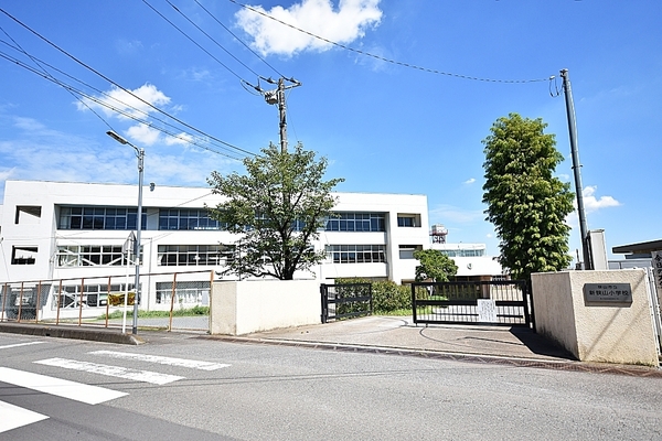 狭山市大字東三ツ木の中古一戸建て(狭山市立新狭山小学校)