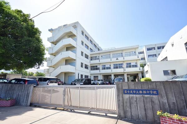 富士見市山室２丁目の中古一戸建て(富士見市立勝瀬中学校)