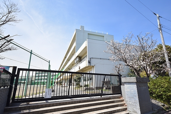 オーベル志木柳瀬川(志木市立志木中学校)