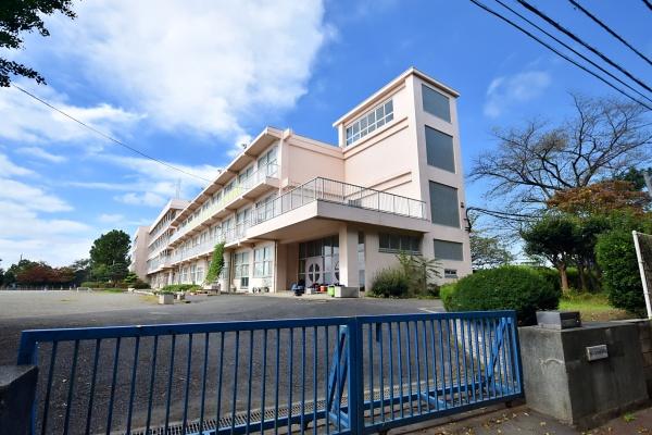 桶川市大字加納の中古一戸建て(桶川市立加納小学校)