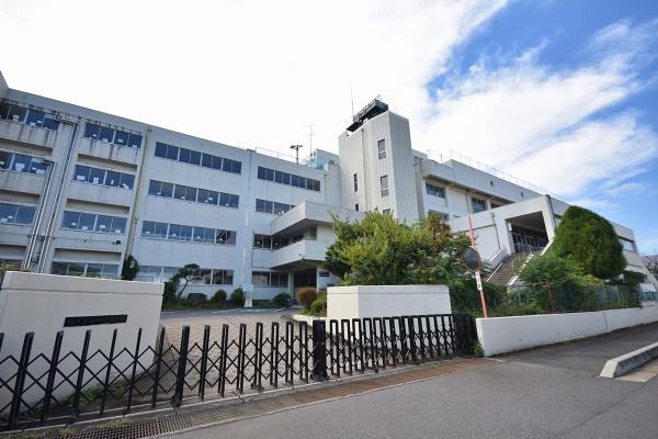 桶川市大字加納の中古一戸建て(桶川市立加納中学校)