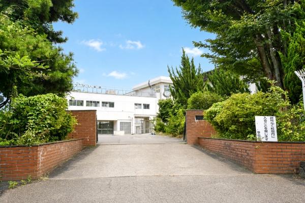 東松山市大字市ノ川の中古一戸建て(東松山市立市の川小学校)