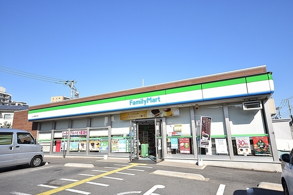 フォレストレジデンス(ファミリーマートふじみ野鶴ケ岡店)