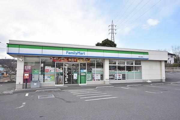 東松山市旗立台の中古一戸建て(ファミリーマート東松山岩殿店)