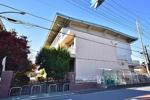 入間郡三芳町大字藤久保の中古一戸建て(三芳町立三芳小学校)