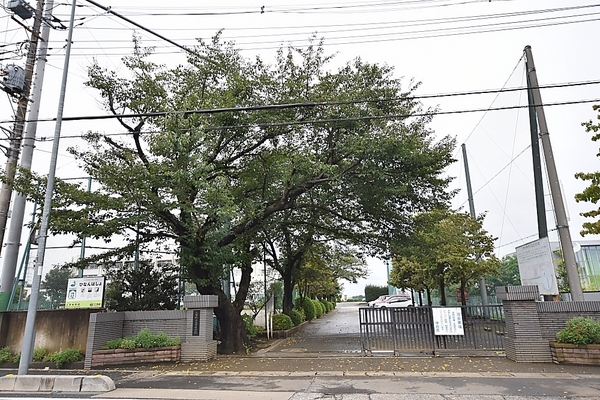 入間郡三芳町大字藤久保の中古一戸建て(三芳町立三芳中学校)