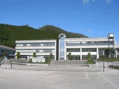 岩国市玖珂町の土地(岩国市立玖珂中学校)