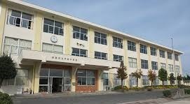 岩国市南岩国町2丁目の中古一戸建て(岩国市立平田中学校)