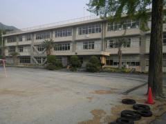 岩国市青木町3丁目の中古一戸建て(岩国市立中洋小学校)