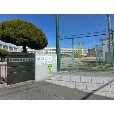 岩国市門前町１丁目の土地(岩国市立愛宕小学校)