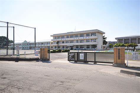 大田原市末広2丁目の新築一戸建(大田原市立大田原中学校)