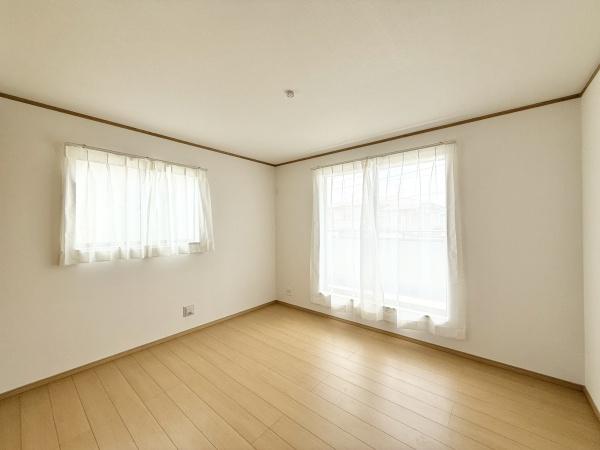 下野市緑３丁目の新築一戸建