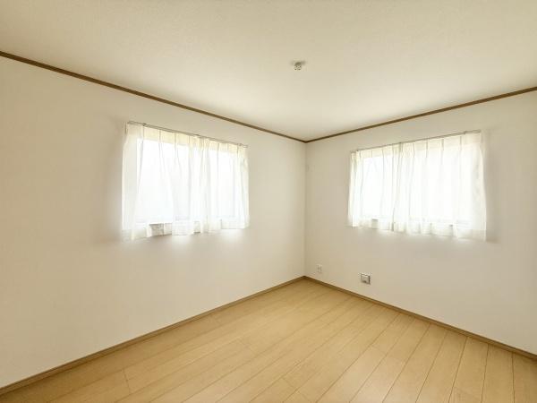 下野市緑３丁目の新築一戸建