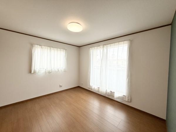 下野市緑３丁目の新築一戸建