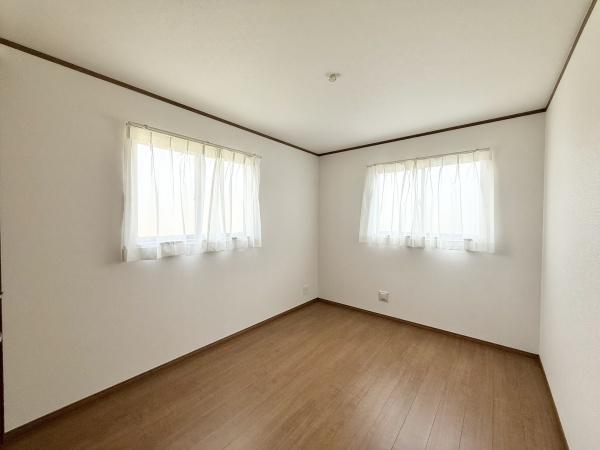 下野市緑３丁目の新築一戸建