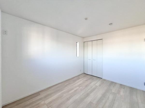 鹿沼市緑町３丁目の新築一戸建