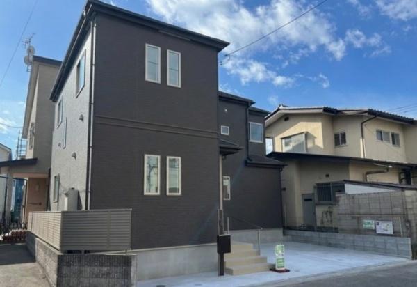 宇都宮市簗瀬３丁目の新築一戸建