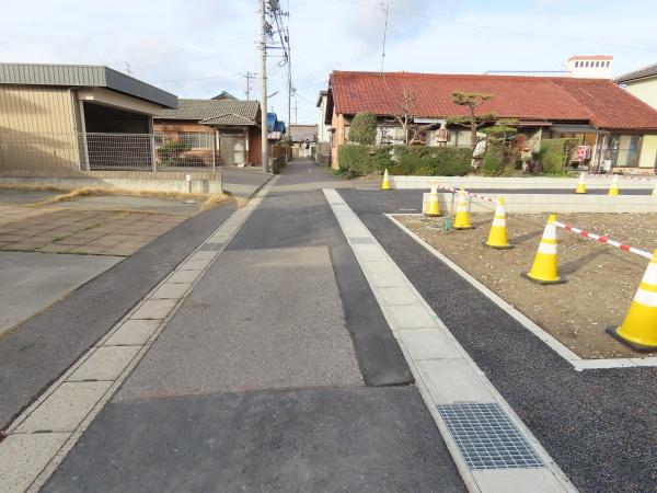 一宮市今伊勢町馬寄字桑屋敷の土地