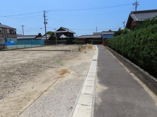 一宮市小赤見字石塔の土地