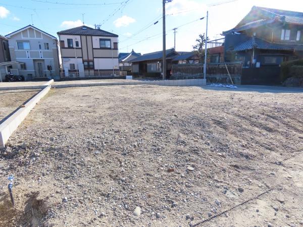 一宮市小赤見字石塔の土地