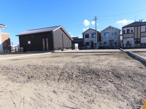 一宮市小赤見字石塔の土地