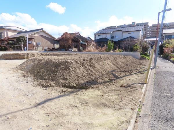 清須市西枇杷島町小場塚の土地
