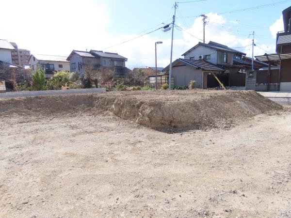 清須市西枇杷島町小場塚の土地