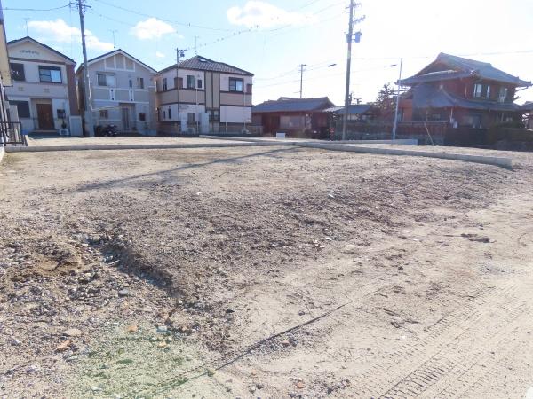 一宮市小赤見字石塔の土地