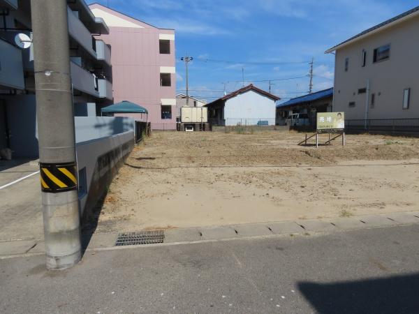 岩倉市稲荷町羽根の土地