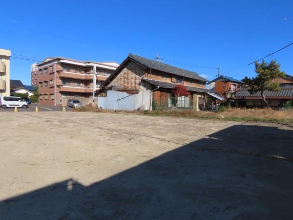 一宮市南出町の土地