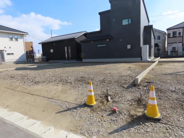 一宮市小赤見字石塔の土地