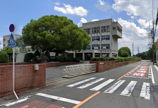 岩倉市稲荷町半田の土地(岩倉市立南部中学校)