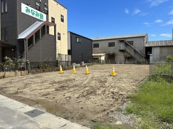 岩倉市稲荷町半田の土地
