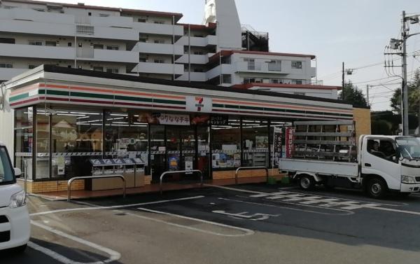 エンゼル川口グリーンハイツ(セブンイレブン川口根岸小学校前店)
